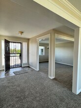 7753 Yakima Valley Hwy in Zillah, WA - Building Photo - Building Photo