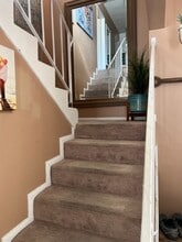 1903 Huntington Ln in Redondo Beach, CA - Foto de edificio - Building Photo