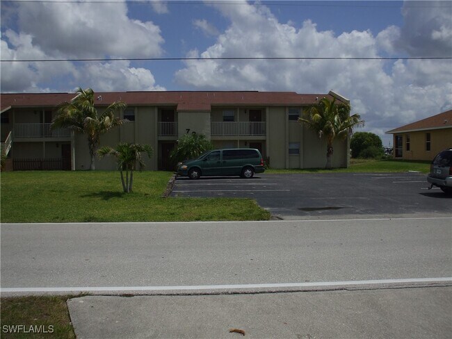 property at 723 SE 10th St