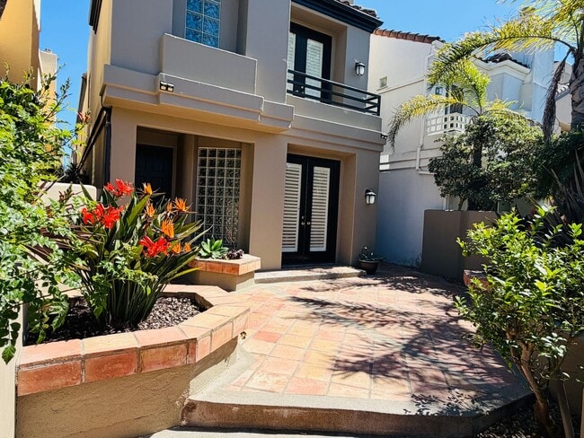 606 22nd St in Huntington Beach, CA - Building Photo - Building Photo