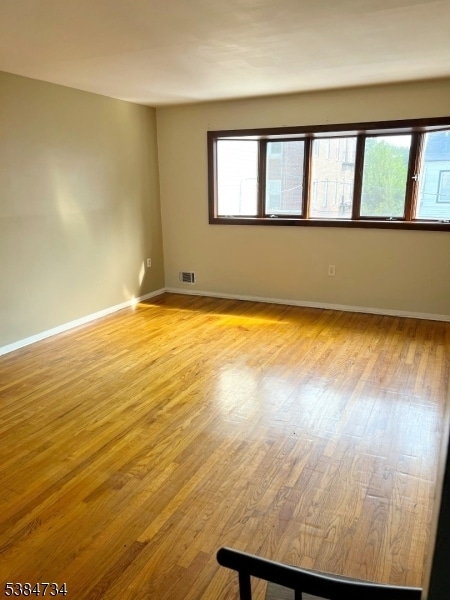 10 Roosevelt Terrace in Irvington, NJ - Building Photo - Building Photo