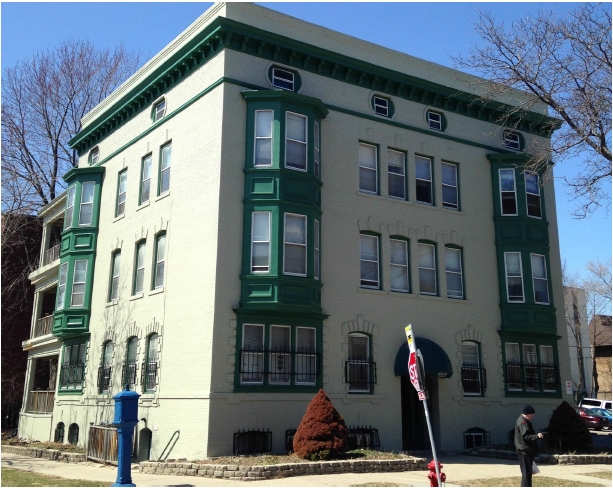 1503 N Humboldt Ave in Milwaukee, WI - Foto de edificio