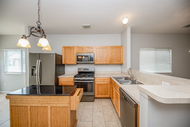 20525 Patriot Park Ln in Katy, TX - Building Photo - Building Photo