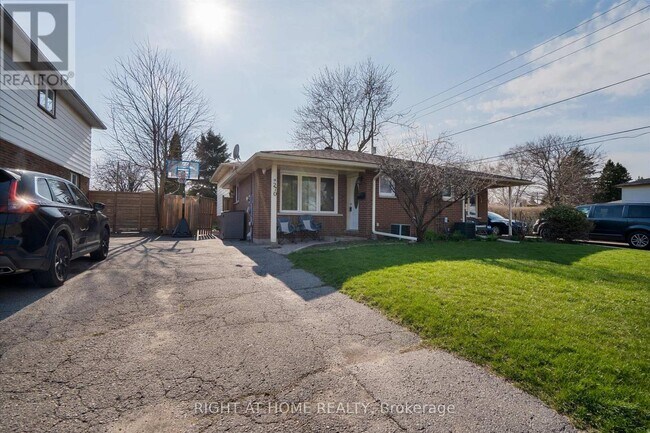 270 Coventry Ct in Oshawa, ON - Building Photo - Building Photo