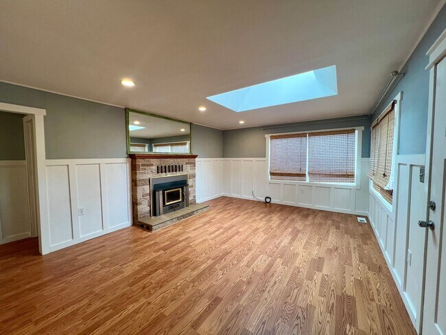 2509 Carpenter Rd SE in Lacey, WA - Building Photo - Building Photo