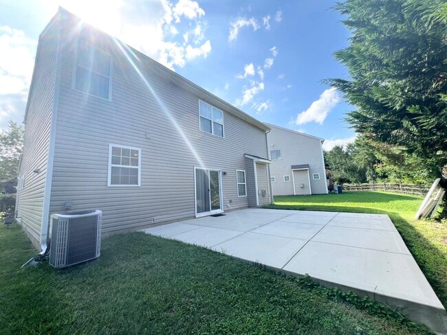 10501 Dominion Village Dr in Charlotte, NC - Building Photo - Building Photo