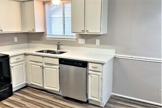 4514 Tylergate Dr in Spring, TX - Building Photo - Building Photo