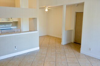 10451 SW 157th Pl in Miami, FL - Foto de edificio - Building Photo