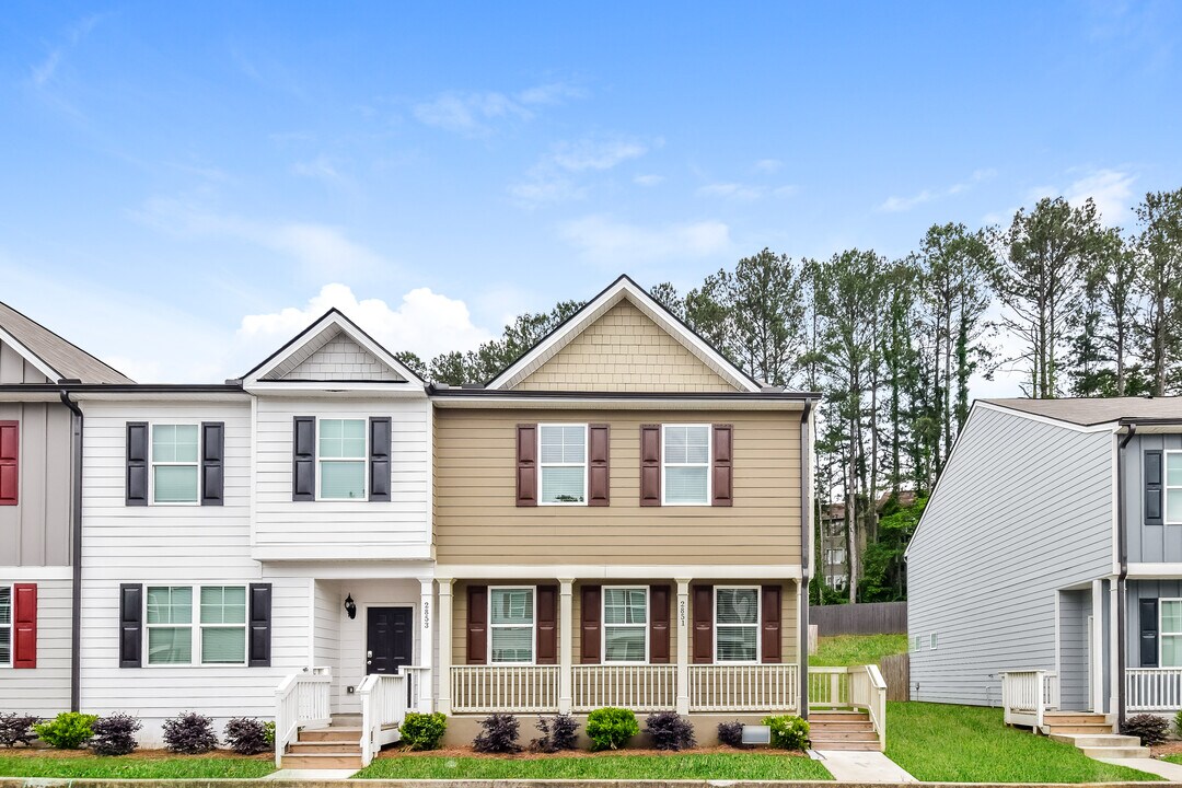 2851 Saratoga Lake View in Decatur, GA - Building Photo