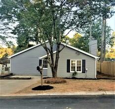 2885 Waverly Cove in Buford, GA - Foto de edificio - Building Photo