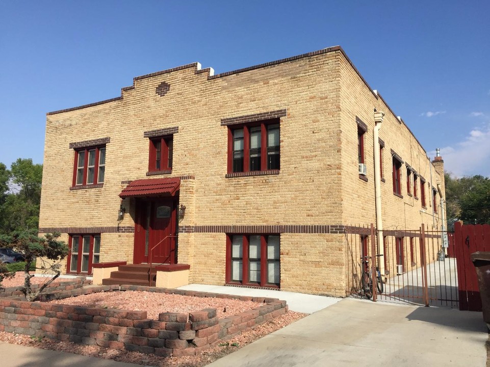 3758 Eliot St in Denver, CO - Building Photo