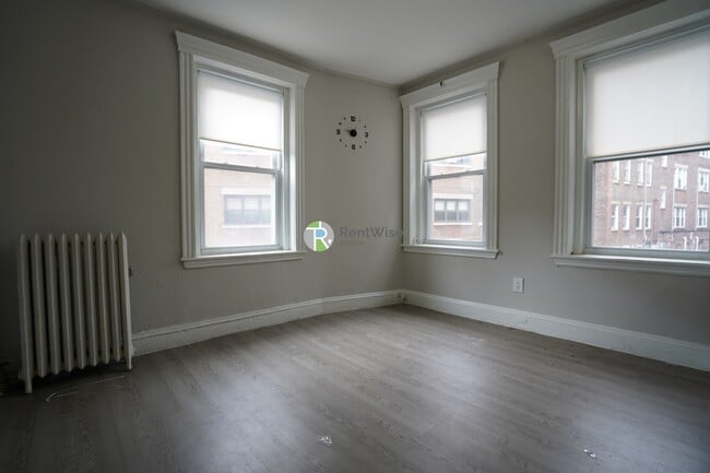 368 Riverway