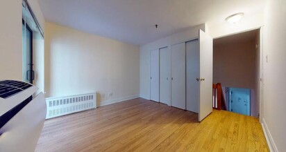 Astor Place, Unit 3 in New York, NY - Building Photo - Building Photo