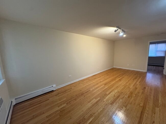 4056 N California Ave in Chicago, IL - Building Photo - Building Photo
