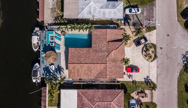 2321 SE 15th St in Pompano Beach, FL - Building Photo - Building Photo