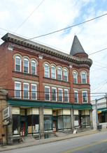 100-104 S McDonald St in Mcdonald, PA - Building Photo - Building Photo