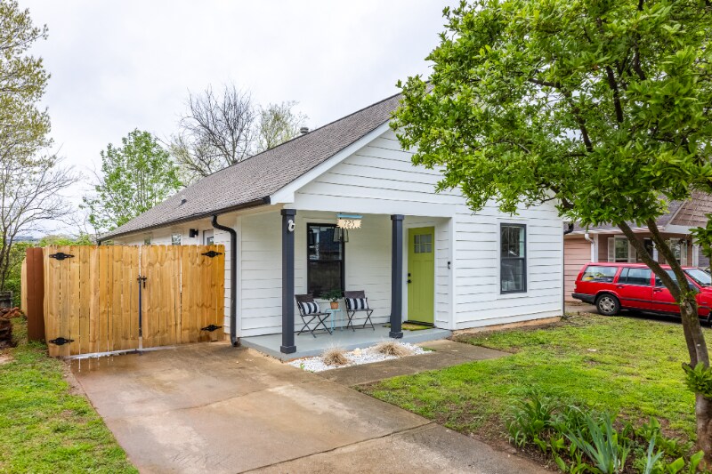 725 Grant Terrace SE in Atlanta, GA - Building Photo