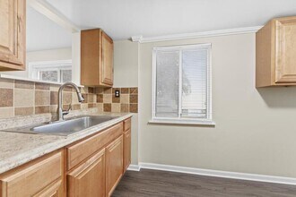 2040 Austin Ave in Lincoln Park, MI - Building Photo - Building Photo