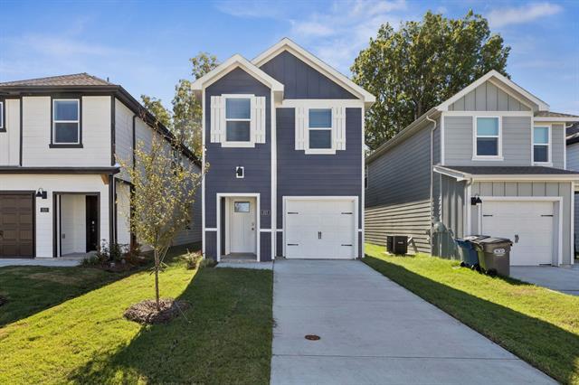 317 Clematis St in Princeton, TX - Building Photo