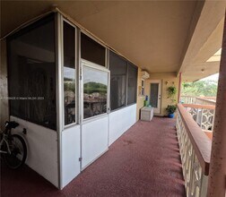 1943 Monroe St-Unit -309A in Hollywood, FL - Building Photo - Building Photo