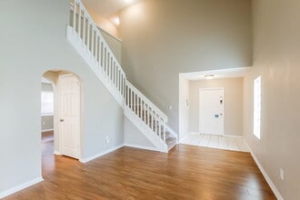 1230 NW 192nd Terrace in Pembroke Pines, FL - Building Photo - Building Photo