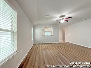 4096 Cherry Tree Dr in Schertz, TX - Building Photo - Building Photo