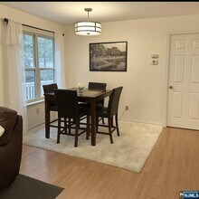 28 Cliff Dr in Englewood, NJ - Building Photo - Building Photo