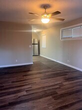 715 Reynolds St, Unit No. 2 in Brunswick, GA - Building Photo - Building Photo