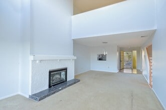 27 Ships View Terrace in Bourne, MA - Building Photo - Building Photo