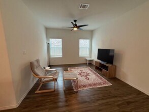 1745 Woolsey Wy in Leander, TX - Building Photo - Building Photo