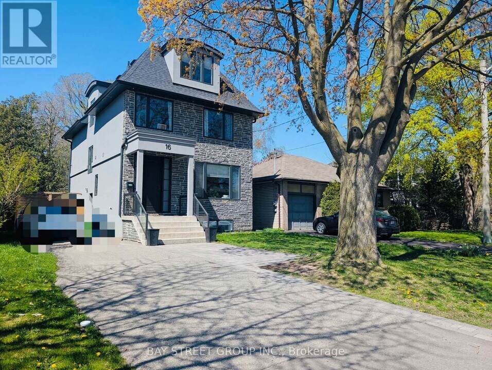16 Enfield Ave in Toronto, ON - Building Photo
