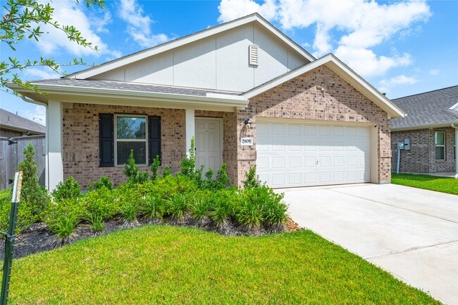 2805 Fountain Wds Dr