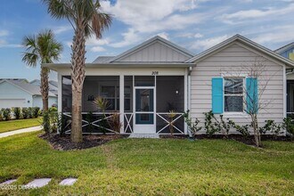 208 Ocean Hammock Lp in Daytona Beach, FL - Foto de edificio - Building Photo