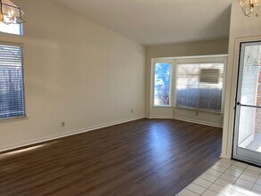 1569 Steinbeck Dr in Roseville, CA - Building Photo - Building Photo