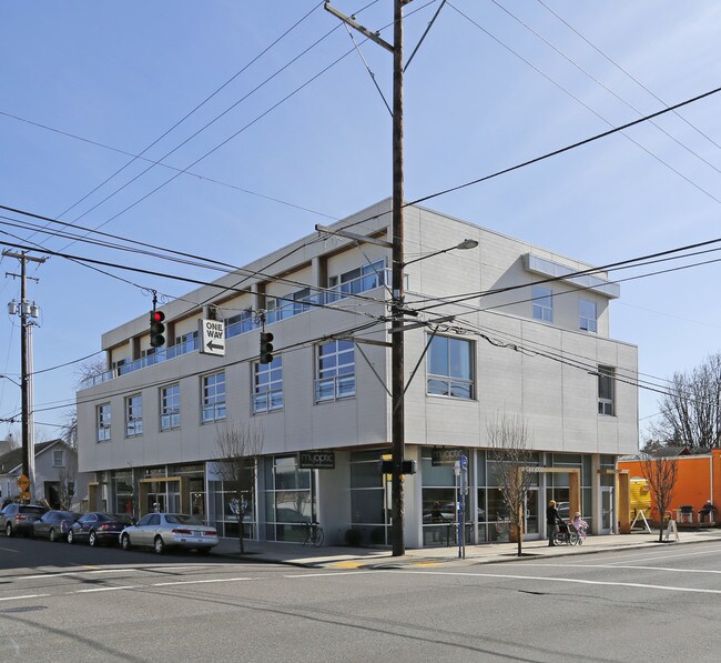 Hakoya Lofts in Portland, OR - Building Photo - Building Photo