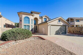 3744 Tierra Isela Dr in El Paso, TX - Building Photo - Building Photo