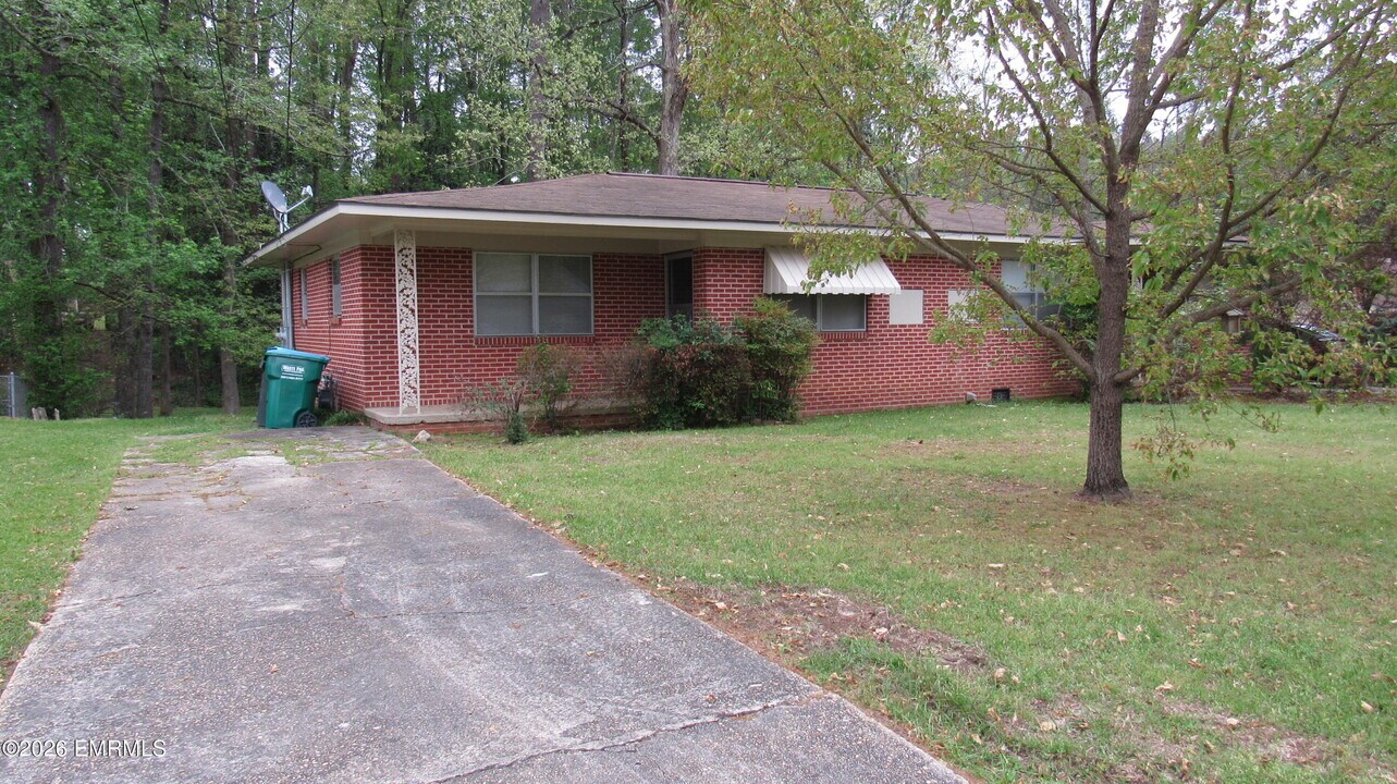 2810 15th Pl in Meridian, MS - Building Photo