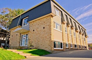 54 Evans Avenue in Halifax, NS - Building Photo