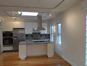 229 Harvard St in Cambridge, MA - Building Photo - Building Photo