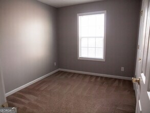171 Lincoln St in Hogansville, GA - Building Photo - Building Photo