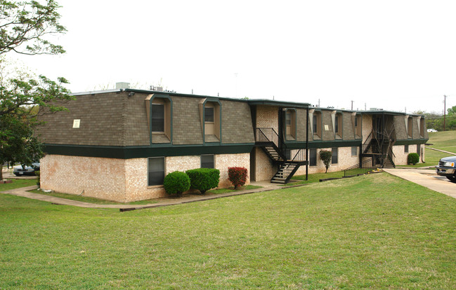 Mt. Carmel Village Apartments in Austin, TX - Building Photo - Building Photo