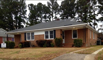 1309 Willow St in Greenville, NC - Building Photo