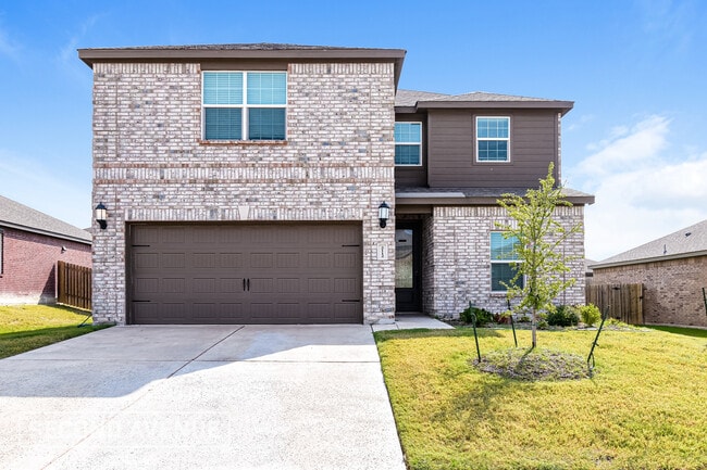 property at 2112 Meadow Dr