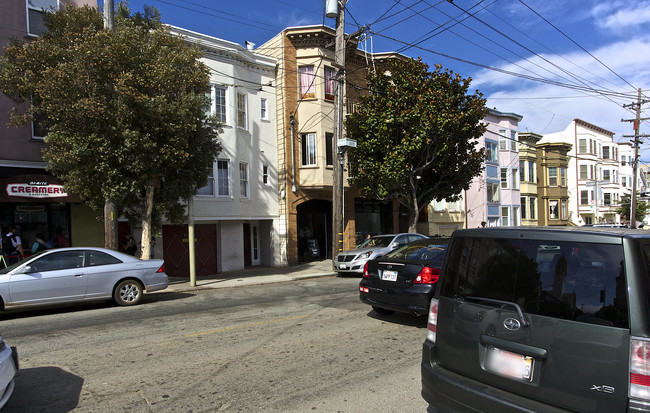 3678 18th St in San Francisco, CA - Building Photo - Building Photo