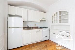 2151 N Fremont St, Unit 1S in Chicago, IL - Building Photo