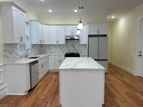 299 Terrace Ave in Jersey City, NJ - Building Photo - Building Photo