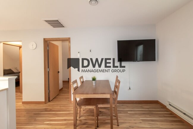 111 8th Ave SE-Unit -2 in Rochester, MN - Building Photo - Building Photo