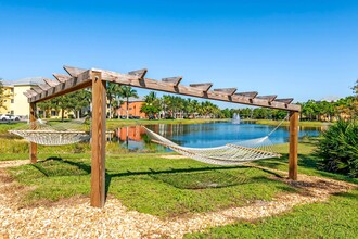 Coastal Village Off-Campus Student Housing in Ft. Myers, FL - Building Photo - Building Photo