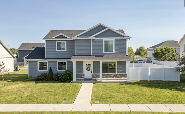 property at 455 W 1140 N