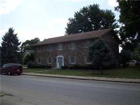 90 S Grant St in Martinsville, IN - Foto de edificio - Building Photo